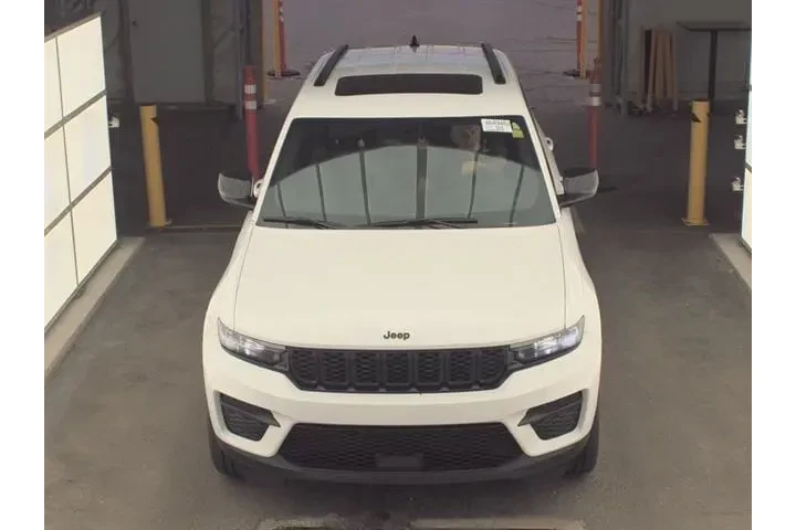 $36490 : Jeep Grand Cherokee 2023 4x4 image 2