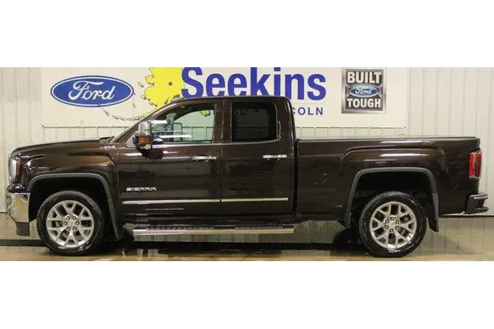 $33995 : GMC Sierra 1500 2018 4x4 SLT image 3