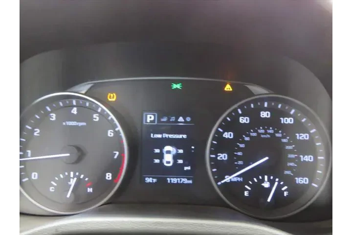 $9940 : Hyundai ELANTRA 2017 SE 4dr image 7