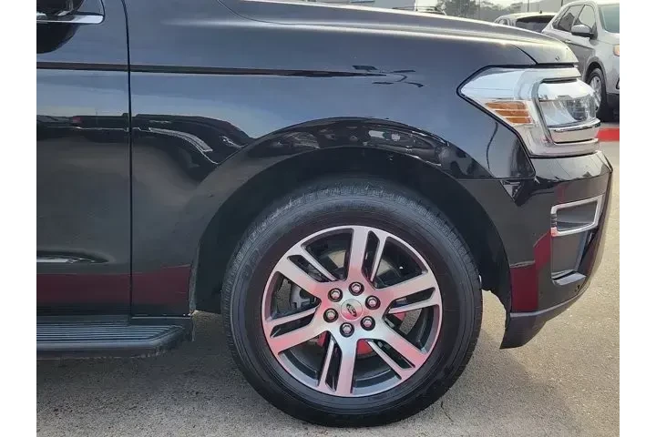 $39987 : Ford Expedition MAX 2024 4x2 image 8