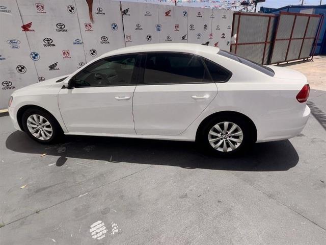 $11995 : Used 2015 Passat 4dr Sdn 1.8T image 5