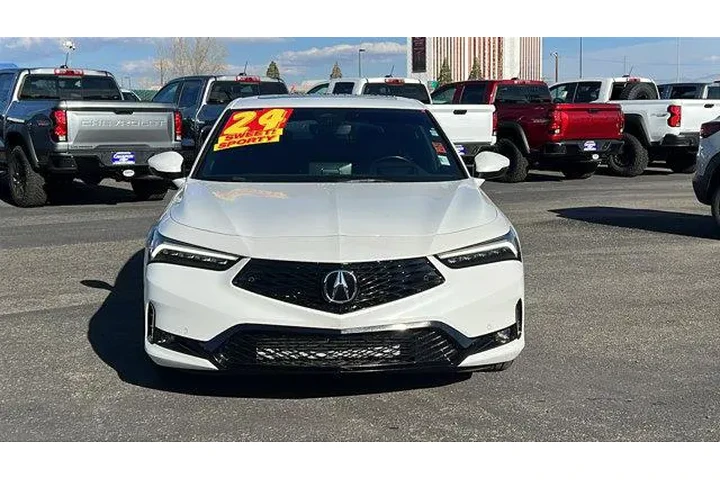 $32984 : Acura Integra 2024 4dr Liftb image 2