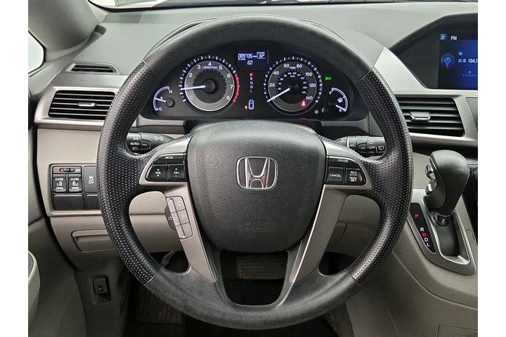 $19998 : Honda Odyssey 2016 SE 4dr Mi image 10