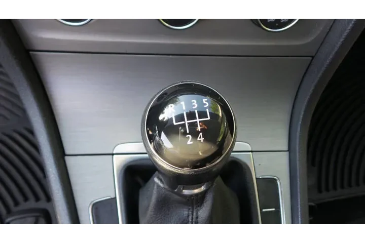 $10900 : 2015 Golf TSI S image 10