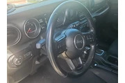 $28500 : Jeep Wrangler Unlimited 2022 thumbnail