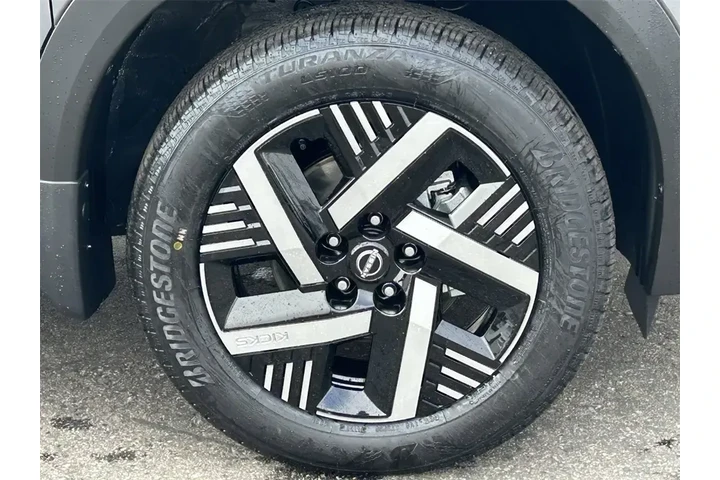 $26195 : Nissan Kicks 2026 SV 4dr Cro image 7