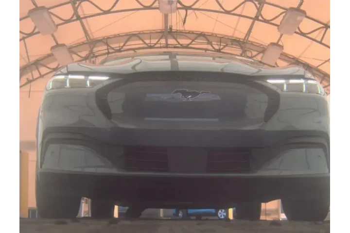 $27299 : Ford Mustang Mach-E 2024 AWD image 4