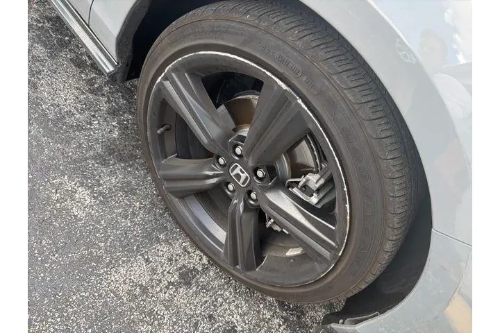 $27990 : Honda Accord Hybrid 2024 Spo image 5