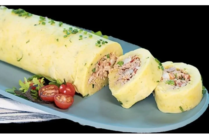 Se necesita Mesera polifuncion image 1