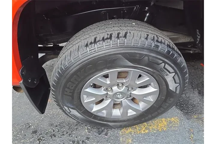 $24990 : Toyota Tacoma 2018 4x2 TRD S image 7
