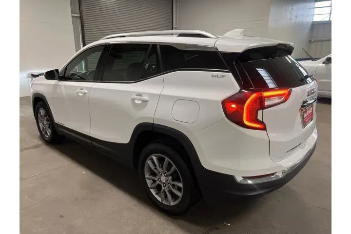 $20964 : GMC Terrain 2024 AWD SLT 4dr image 5