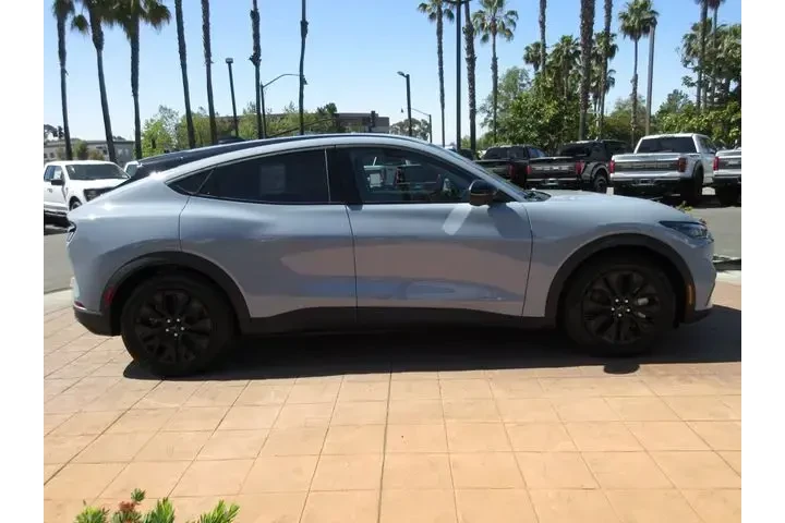 $29999 : Ford Mustang Mach-E 2025 Sel image 5