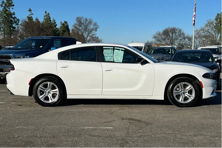 $21500 : Dodge Charger 2023 SXT 4dr S image 3