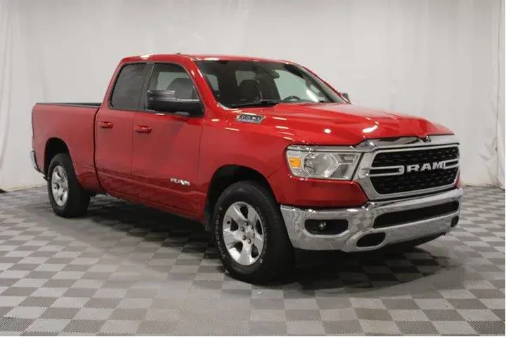 $31901 : Ram 1500 2022 4x2 Big Horn 4 image 1