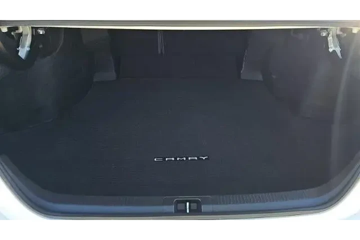 $24800 : Toyota Camry Hybrid 2019 LE image 3