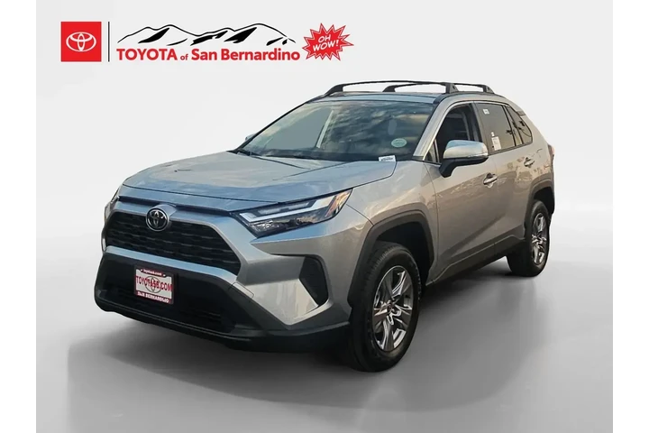 $38888 : Toyota RAV4 2025 AWD XLE 4dr image 1