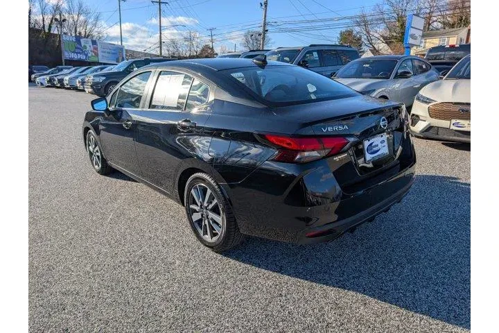 $13000 : Nissan Versa 2021 SV 4dr Sed image 4