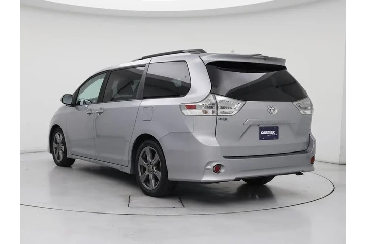 $28998 : Toyota Sienna 2018 SE 8-Pass image 2