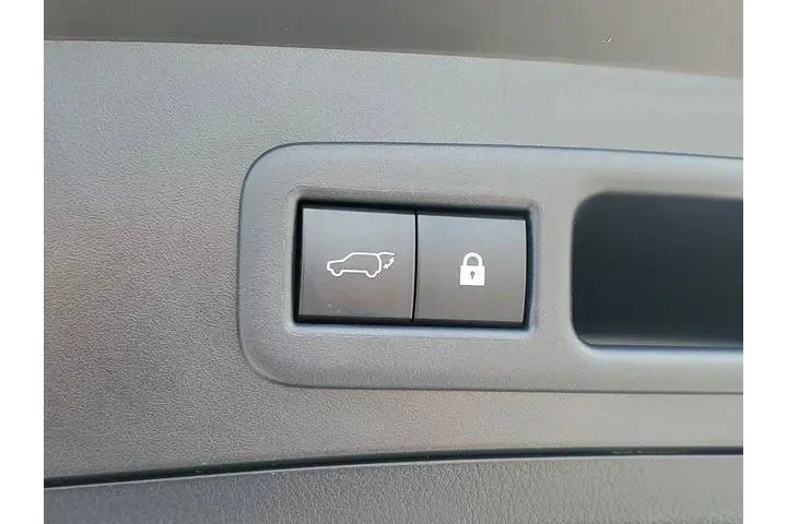 $18431 : Lexus UX 200 2019 4dr Crosso image 8