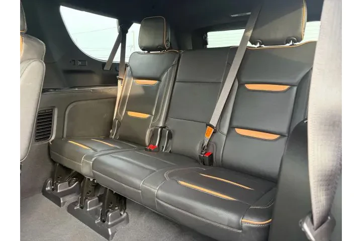 $49995 : 2022 YUKON XL image 3