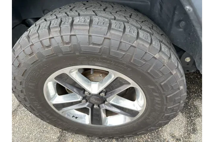 $26465 : Jeep Wrangler Unlimited 2020 image 10