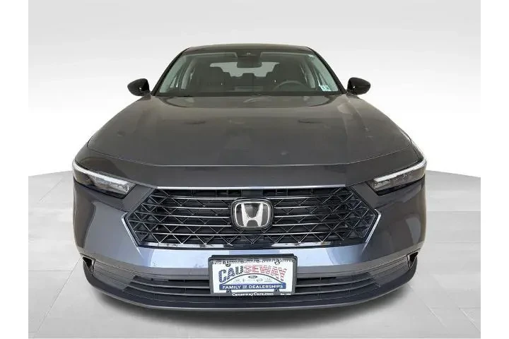 $28158 : Honda Accord 2025 SE 4dr Sed image 3