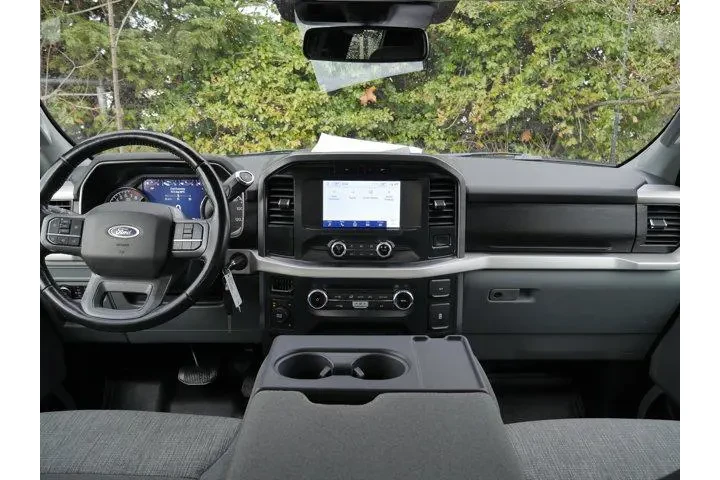 $28975 : Ford F-150 2022 4x4 XL 4dr S image 8