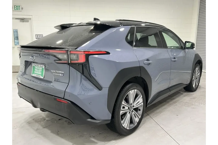 $29887 : Subaru Solterra 2023 AWD Tou image 8