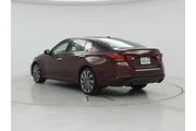 $21998 : Nissan Altima 2023 2.5 SL 4d thumbnail