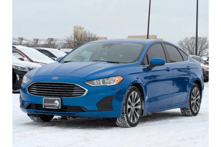 $15982 : 2020 Fusion SE image 8