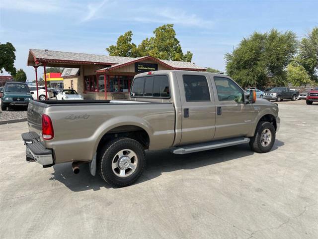 $23975 : 2006 F-250 Super Duty Lariat image 9