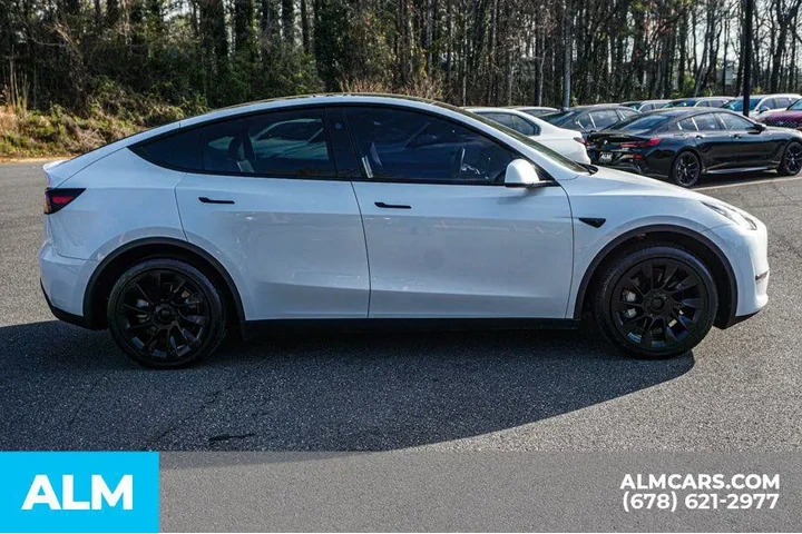 $37920 : Tesla Model Y 2024 AWD Long image 7