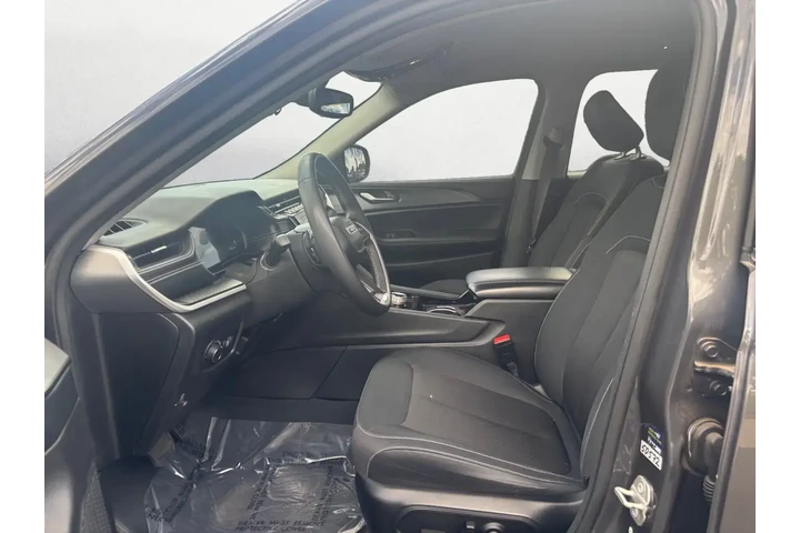 $24466 : Jeep Grand Cherokee L 2023 4 image 9