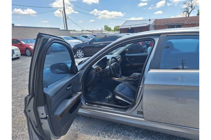 $6000 : 2010 BMW 3-Series 328I image 7