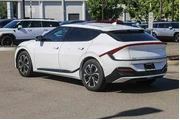 $27991 : Kia EV6 2024 GT-Line 4dr Cro thumbnail