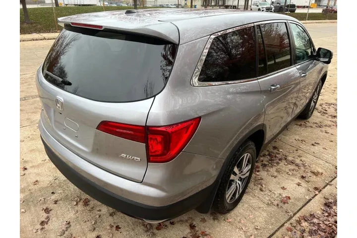 $15997 : 2016 Pilot EX-L w/ Sensing image 9