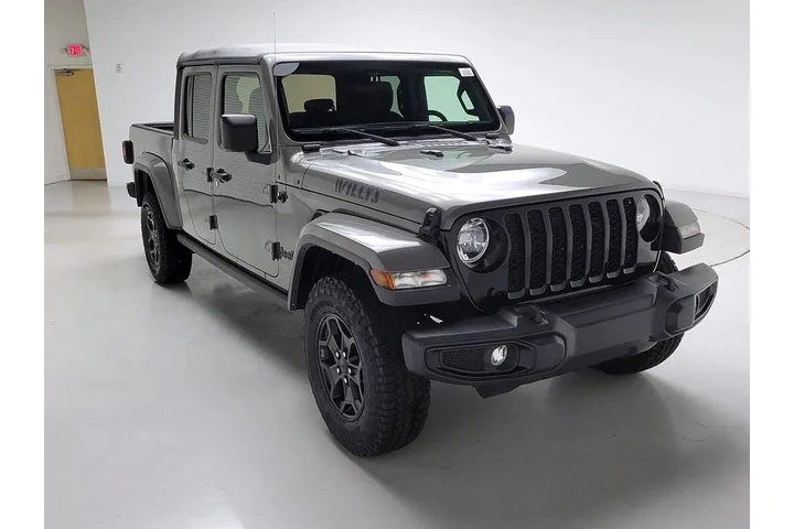 $28998 : Jeep Gladiator 2021 4x4 Spor image 1