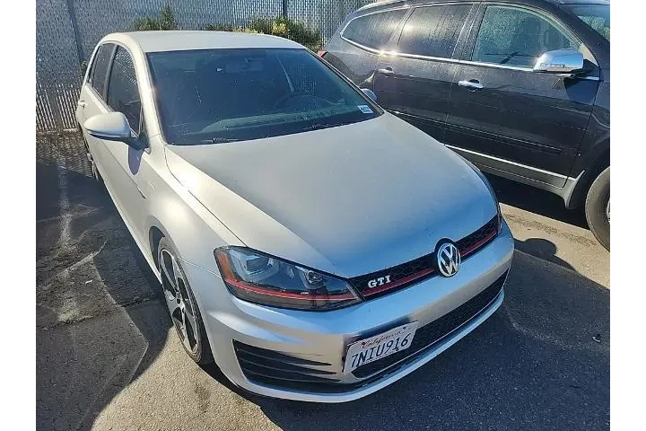 $17241 : Volkswagen Golf GTI 2016 S 4 image 1