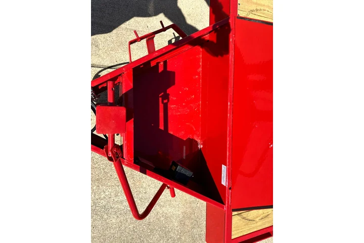 $8695 : 2025 Delta Manufacturing, Inc image 4