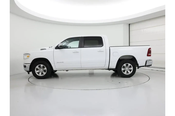 $33998 : Ram 1500 2024 4x2 Laramie 4d image 3