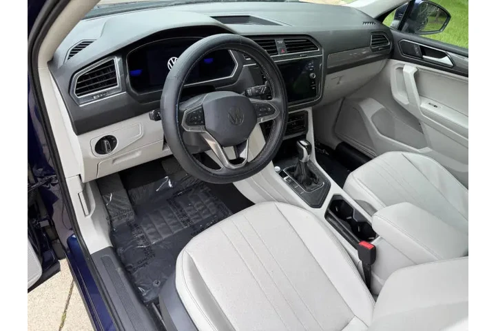 $14997 : 2022 Tiguan SE image 10