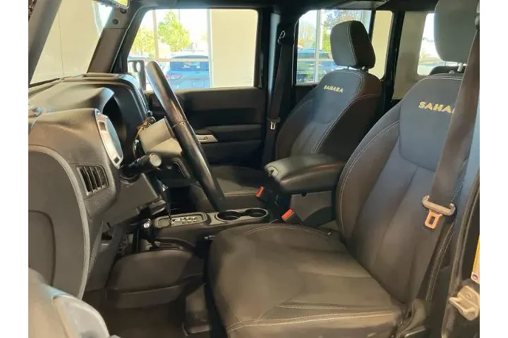 $16700 : Jeep Wrangler Unlimited 2016 image 10