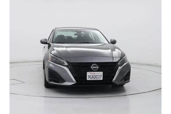 $21998 : Nissan Altima 2023 2.5 SV 4d image 5