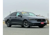 $28321 : Honda Accord 2023 EX 4dr Sed thumbnail