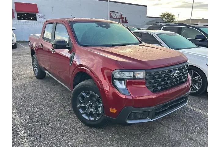 $29887 : Ford Maverick 2025 XLT 4dr S image 2