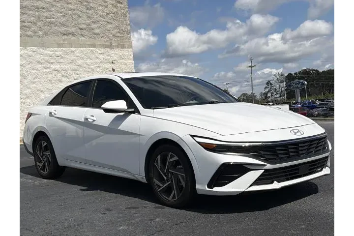 $19836 : Hyundai ELANTRA 2024 SEL 4dr image 7