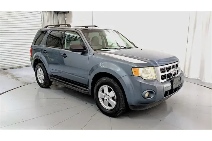 $13995 : 2015 Escape SE 4WD image 1