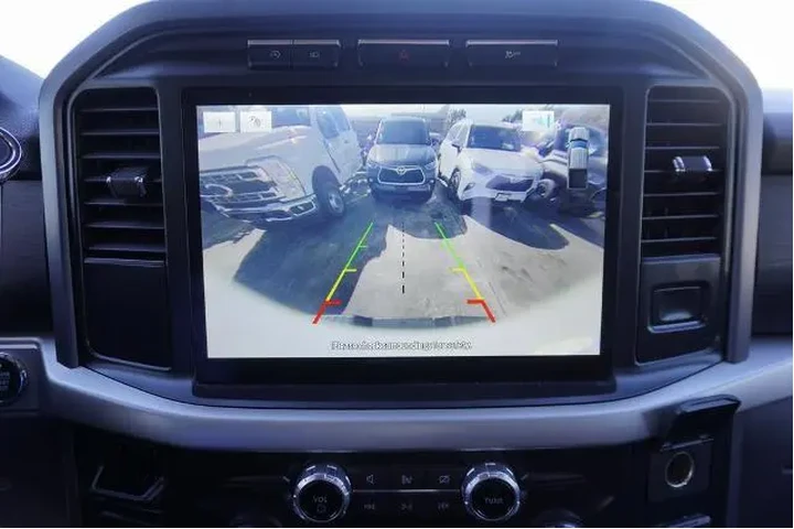 $35988 : Ford F-150 2022 4x2 XLT 4dr image 9