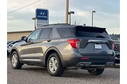 $27716 : Ford Explorer 2023 AWD XLT 4 thumbnail