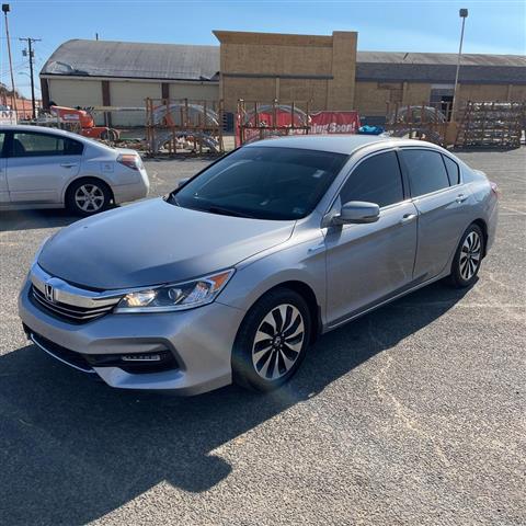 $16000 : 2017 HONDA ACCORD HYBRID image 9